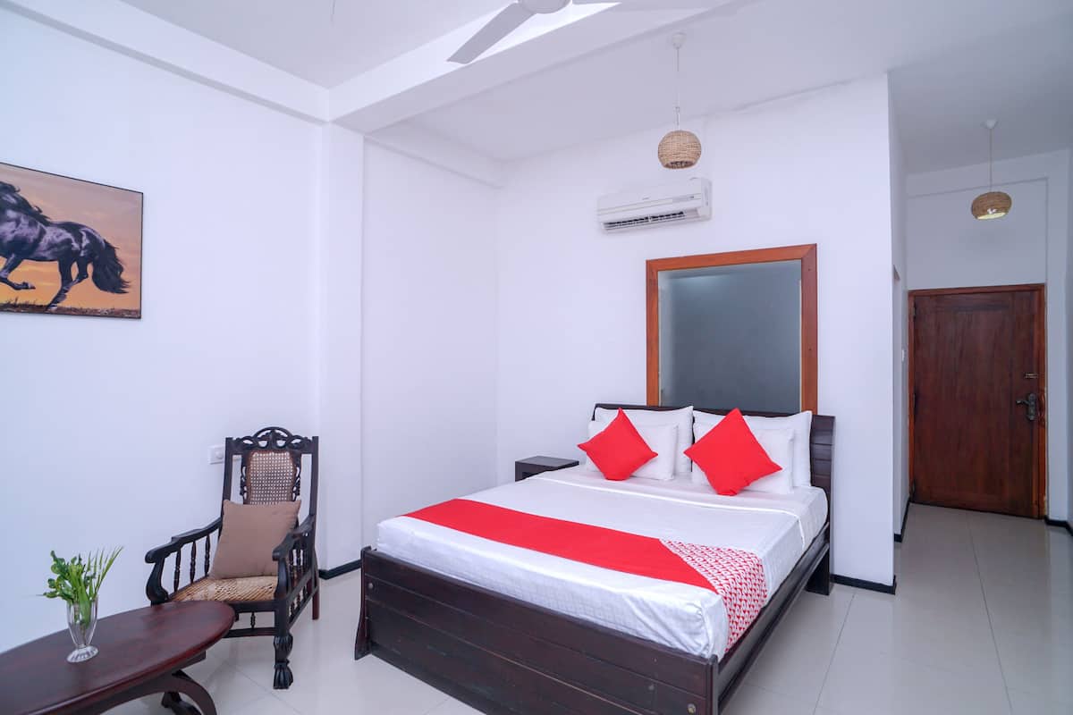 Luxury Double Room | 1 bedroom, free WiFi, bed sheets