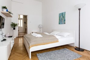 Studio | Free WiFi, bed sheets - Erzsebet 53 Apartment (Budapest)