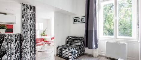 Apartment, 2 Bedrooms | Living area