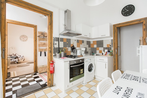 Apartment, 1 Bedroom | Private kitchen | Fridge
