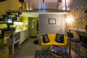 Studio | Bếp riêng