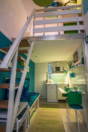 Studio | Private kitchen