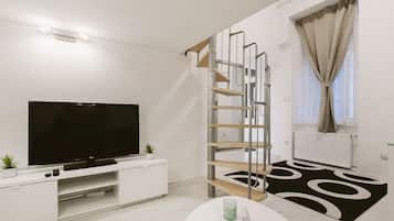 Apartment, 1 Bedroom | Television