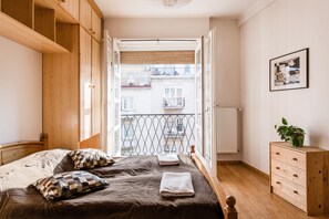 Apartment, 2 Schlafzimmer | Kostenloses WLAN, Bettwäsche