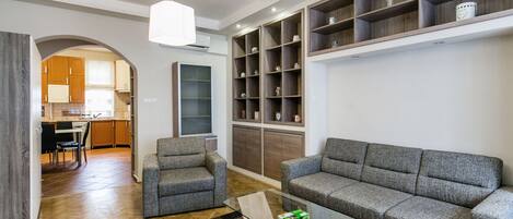 Apartment, 2 Schlafzimmer | Wohnbereich