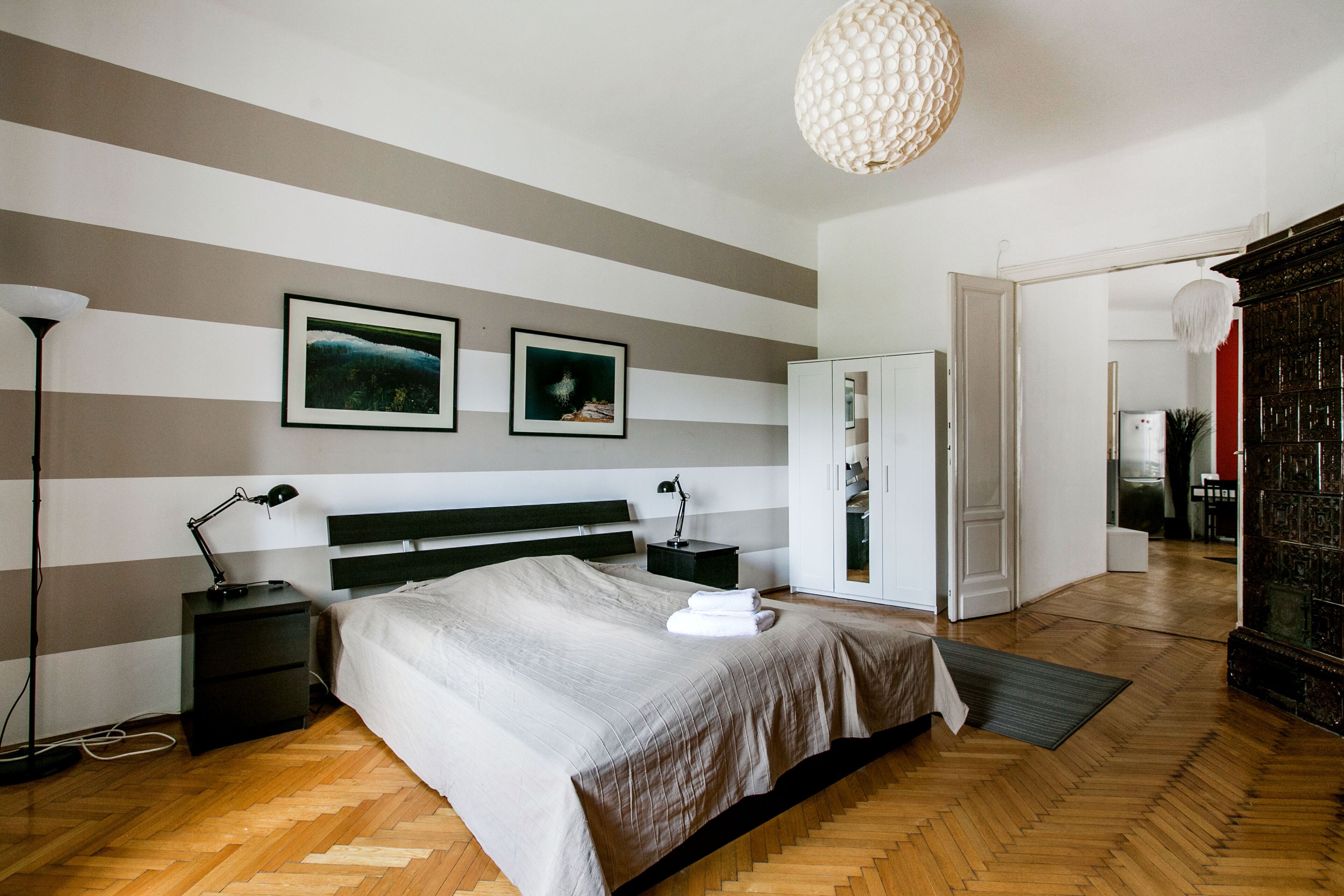 Wifi gratis y ropa de cama 