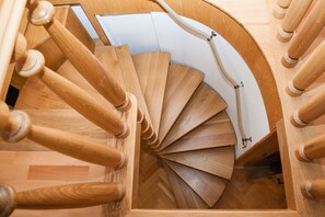 Staircase - Szentharomsag 4 Apartment (Budapest)