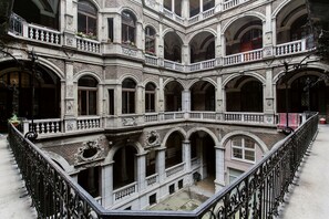 บริเวณภายนอก