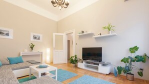 Unclassified image, 4 of 24, button - Terez 32 Apartment (Budapest)