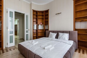 Appartement, 3 chambres | Wi-Fi gratuit, draps fournis