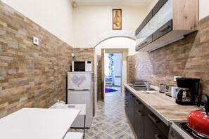 Apartment, 1 Bedroom | Private kitchen