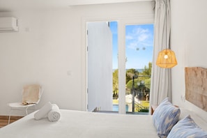 4 soveværelser, skrivebord, strygejern/strygebræt, Wi-Fi