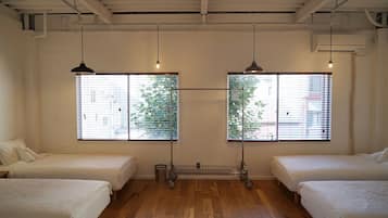2 bedrooms, desk, free WiFi, bed sheets