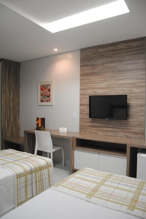 Minibar, coffres-forts dans les chambres, Wi-Fi gratuit, draps fournis