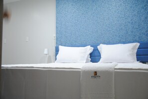 Minibar, in-room safe, soundproofing, free WiFi - Etiqueta Hotel (Santa Cruz Do Capibaribe)