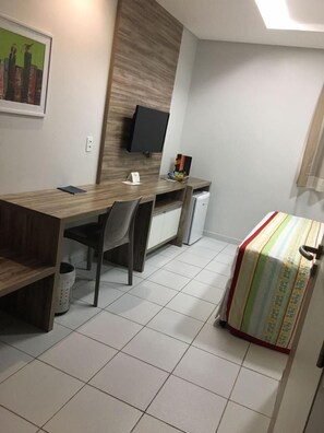 Minibar, in-room safe, free WiFi, bed sheets - Etiqueta Hotel (Santa Cruz Do Capibaribe)