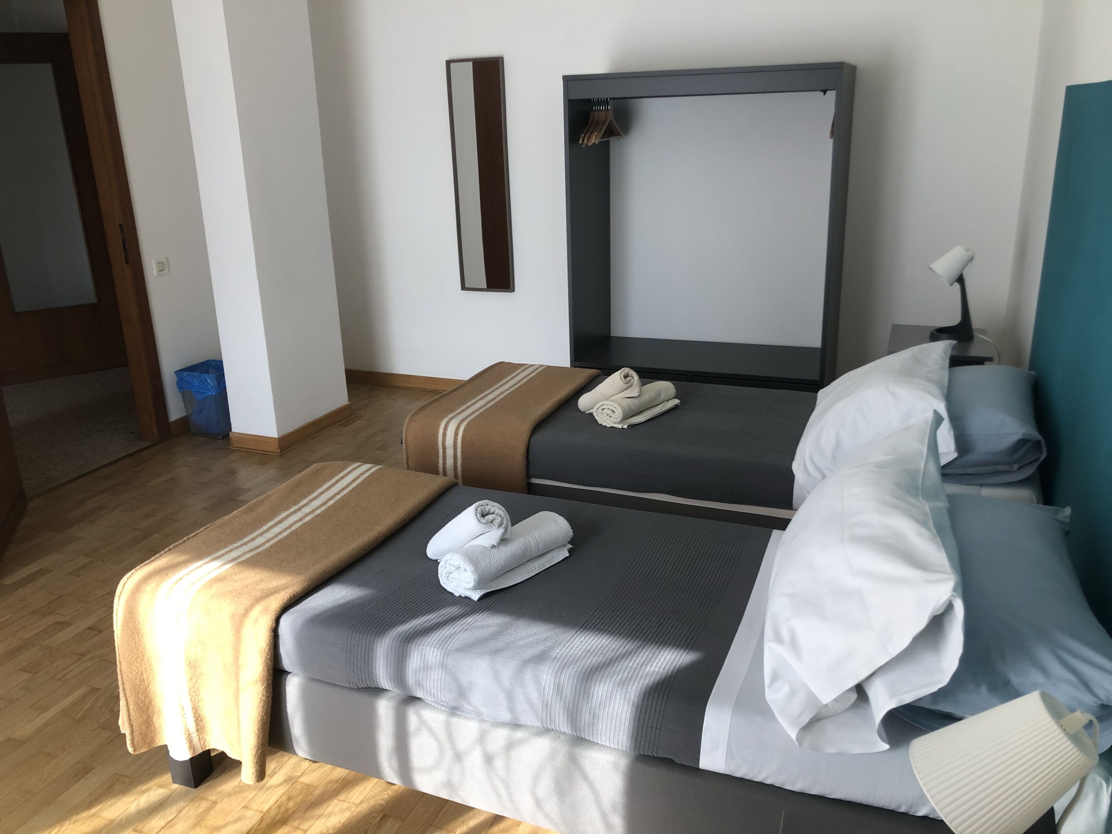 4 Schlafzimmer, kostenloses WLAN, Bettwäsche