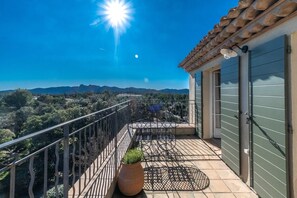 Terrace/patio - Apartment in La Motte with Golf Course (La Motte)