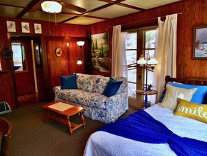 1 bedroom, free WiFi, bed sheets - Tuckett Inn: Charming Style Cottage Sleeps Up 4 Guests! NEW LISTING (Idyllwild)