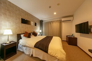 1 bedroom, desk, iron/ironing board, free WiFi