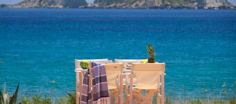 Grand Blue Beach Apartments & Suites