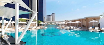 Sofitel Dubai The Obelisk