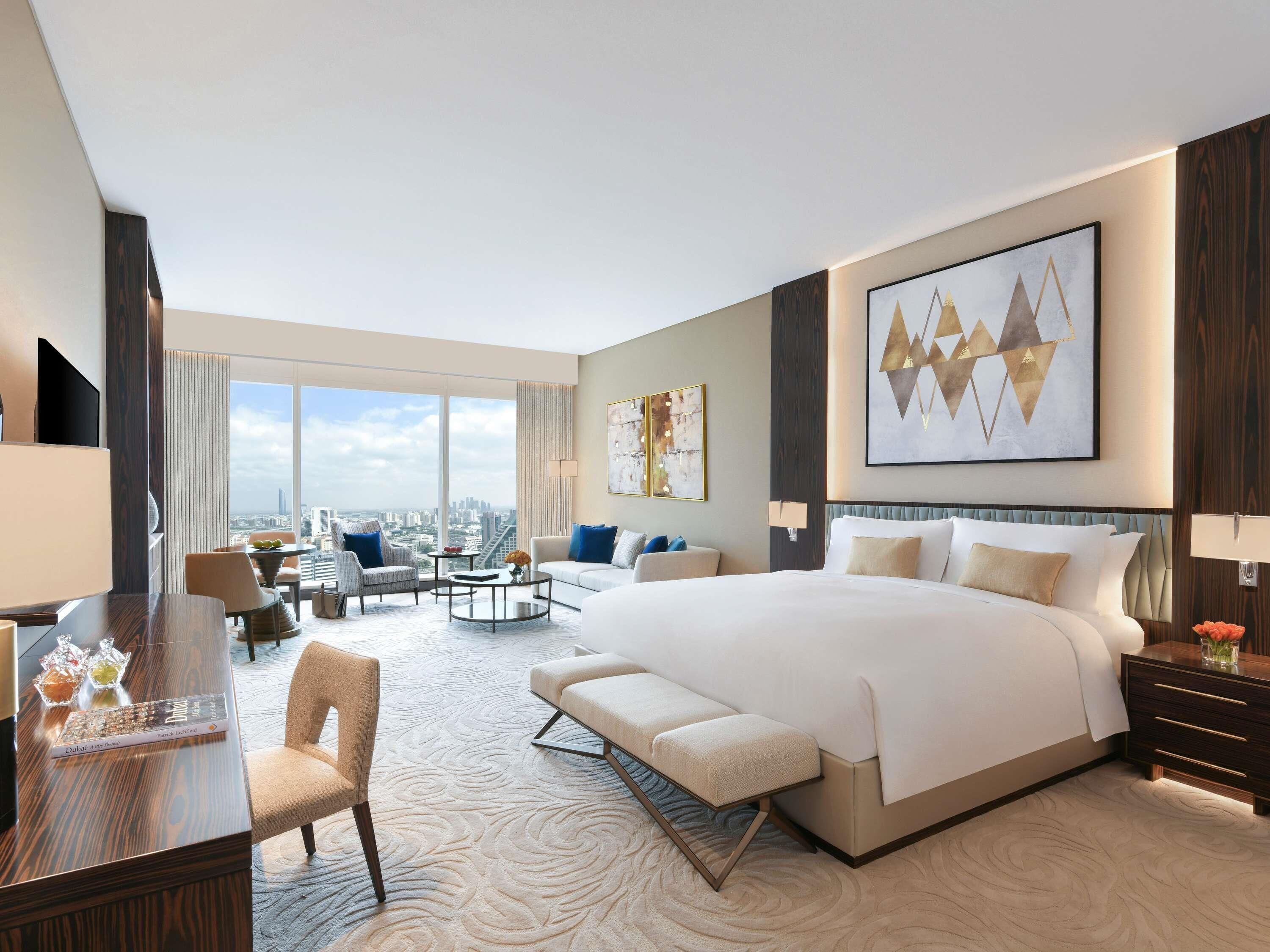 Premium bedding, pillow-top beds, minibar, in-room safe
