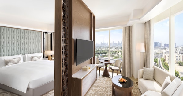 1 bedroom, premium bedding, minibar, in-room safe