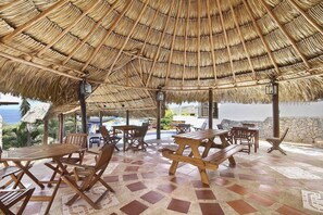Gazebo - Oceanview B&B Curacao (Soto)