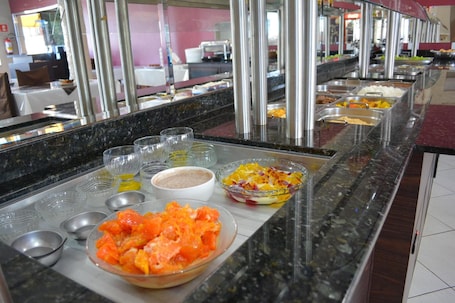 Restaurant. Hotel São Francisco by RB Hotelaria