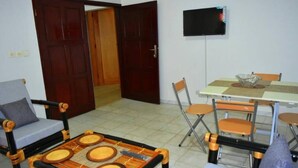 Room | Living area - résidence hôtel sobinto (Abidjan)