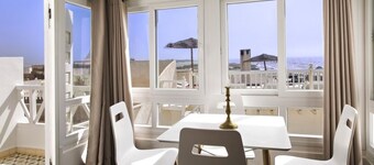 Jack's Apartments & Suites