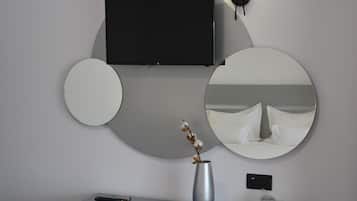 Deluxe Suite | Television