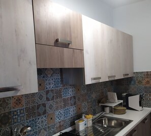 Minibar, Wi-Fi gratuit, draps fournis