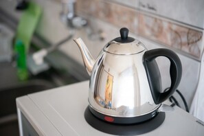 Coffee and/or coffee maker - Free Onsen car park roasted coffee Big APT C1 / Beppu Ōita (Beppu)