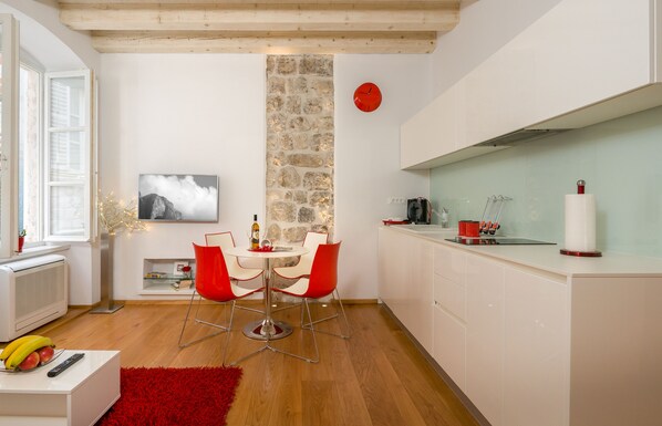 Apartment, 1 Bedroom (Baro) | Private kitchen - Nije Preša Apartments (Dubrovnik)