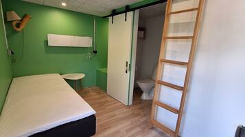 Standaard studio (HV36-4) | 2 slaapkamers, individueel gedecoreerd, individueel gemeubileerd