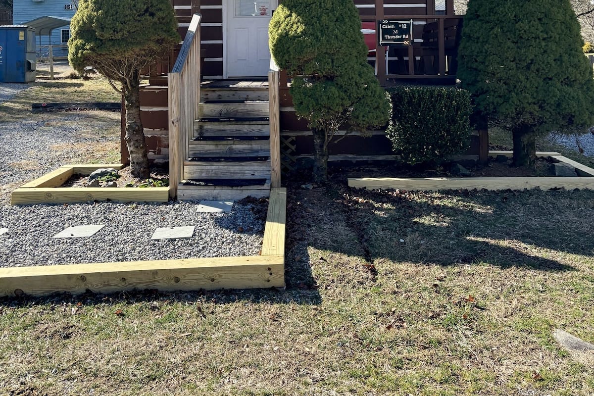 Panoramic Cabin, Private Bathroom, Mountain View (Thunder Road) | Exterior