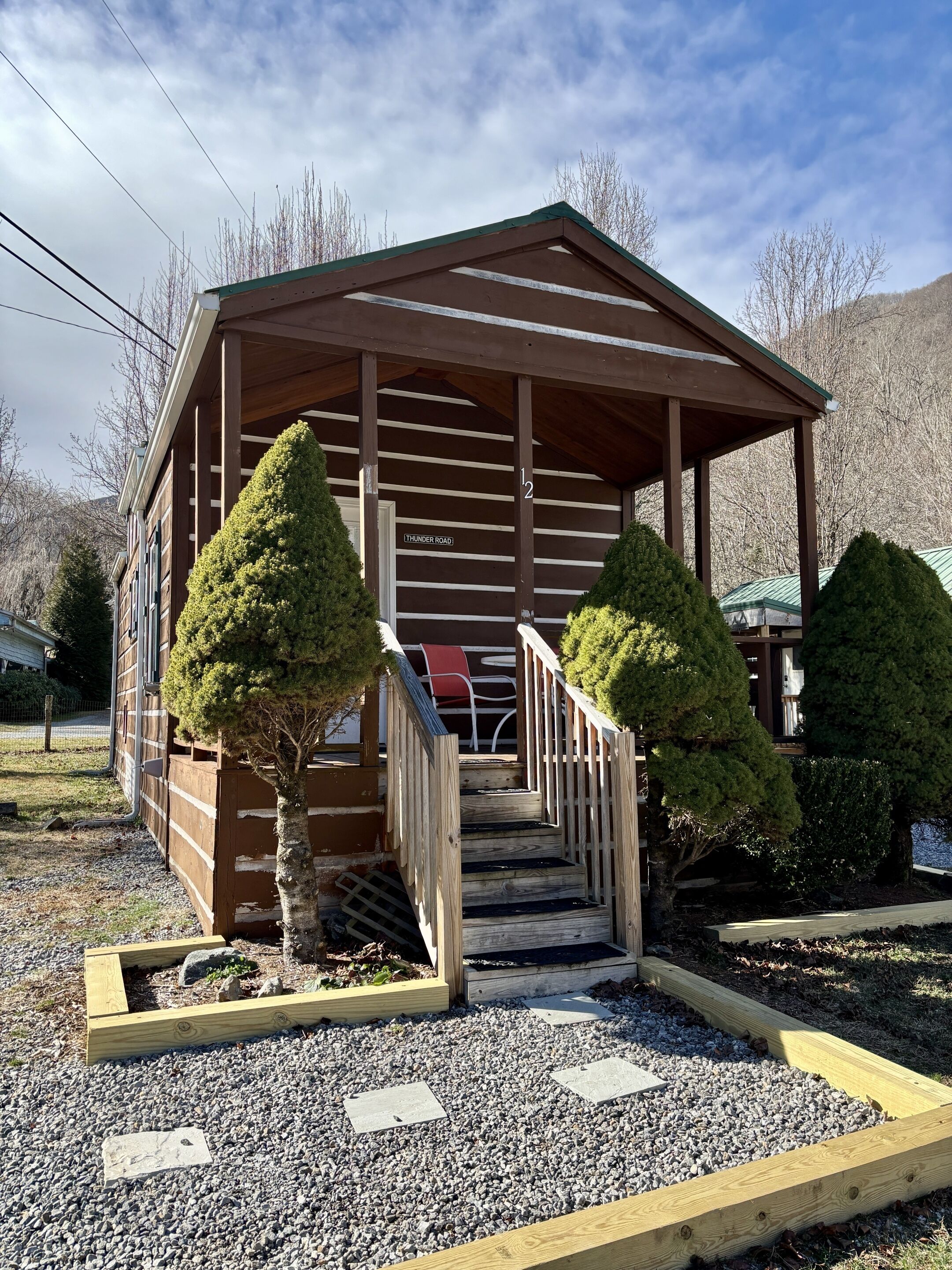 Panoramic Cabin, Private Bathroom, Mountain View (Thunder Road) | Exterior