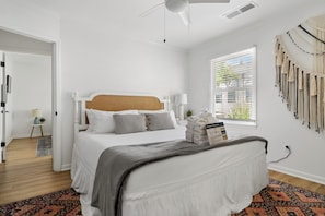 4 habitaciones, tabla de planchar con plancha y internet gratis 