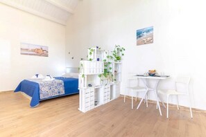 Dining - Brezza di Stagnone - Blue House 171 (Marsala)