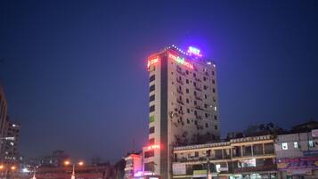 Front of property - evening/night