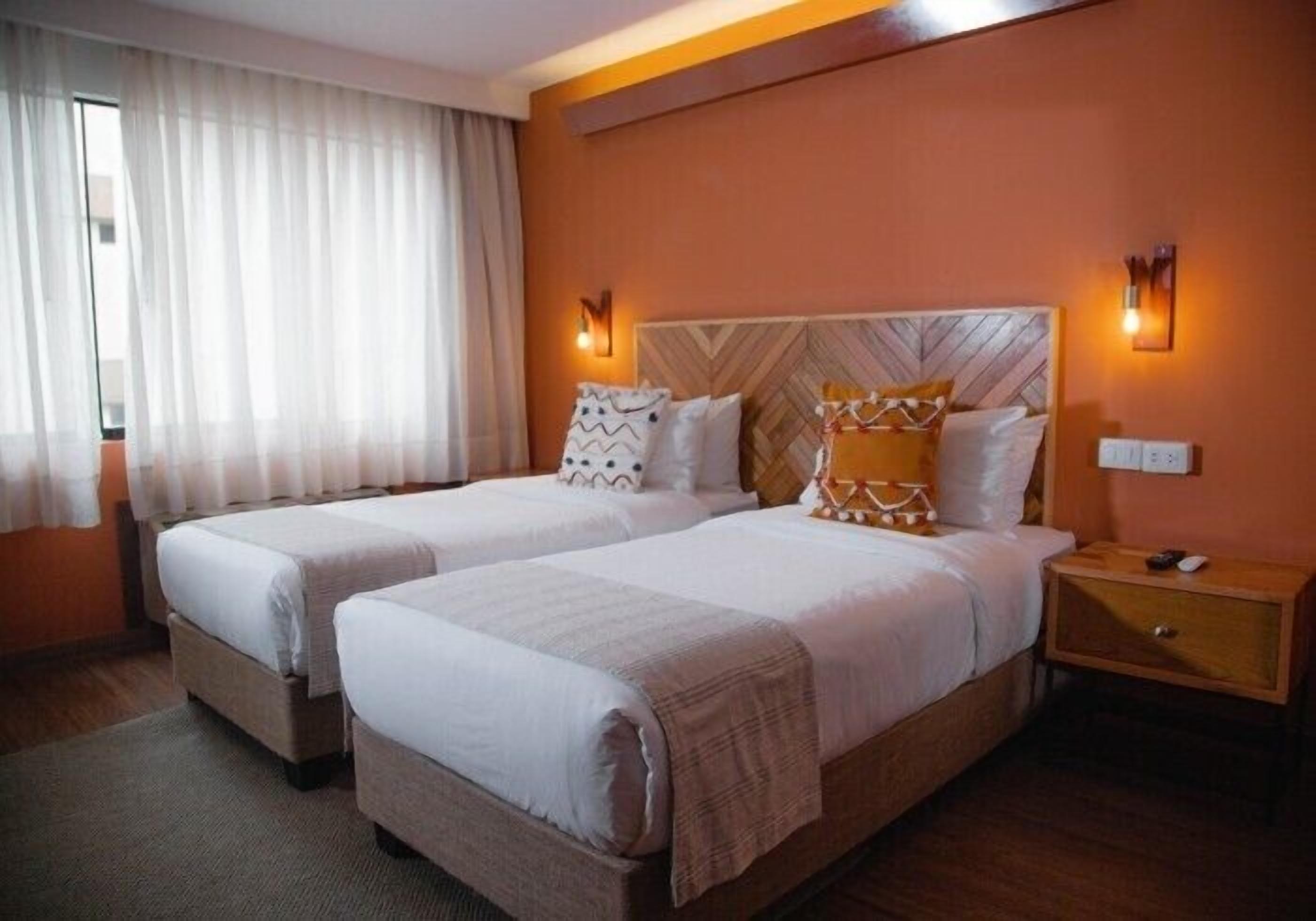 Standard Twin Room, Private Bathroom | Free WiFi, bed sheets