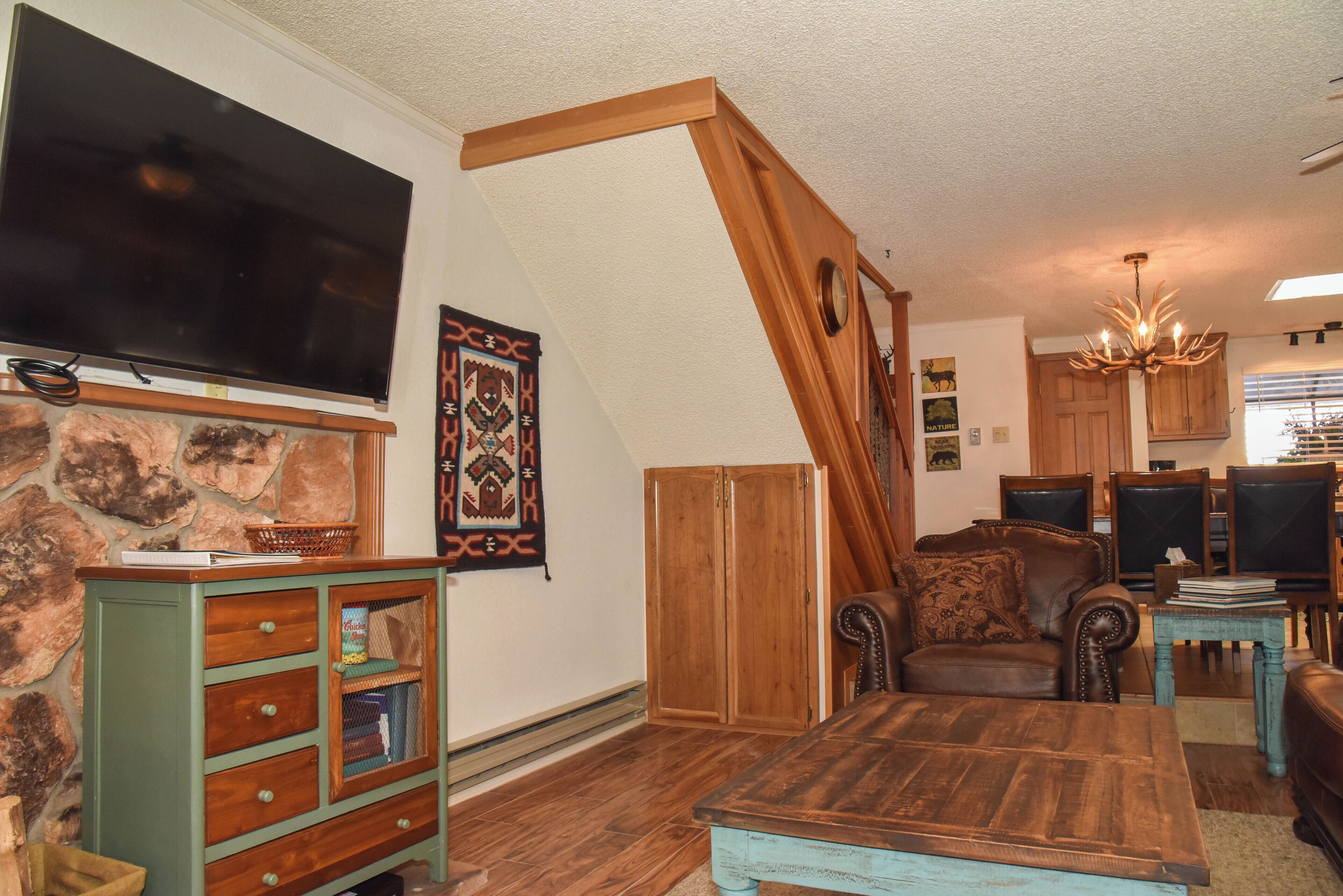 Tv, pejs, dvd-afspiller