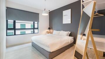 1 bedroom, iron/ironing board, WiFi, bed sheets