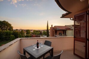 ระเบียง