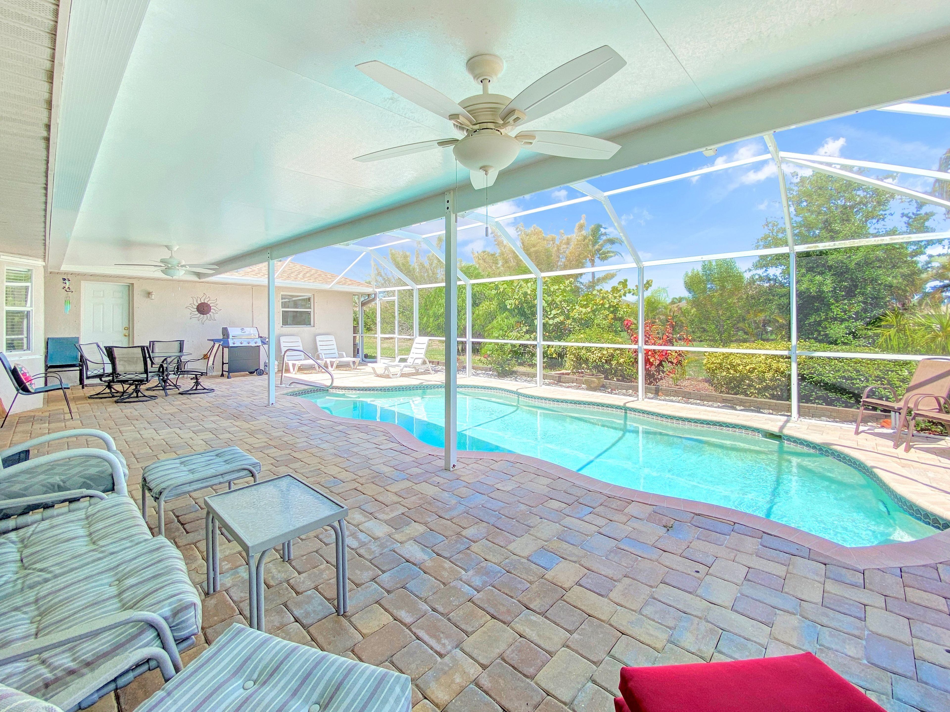 Johns Dream, full refund*, heated pool, sleeps 6