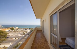 Property grounds - B43 - Spotless Seaview Apartment (Portimão)