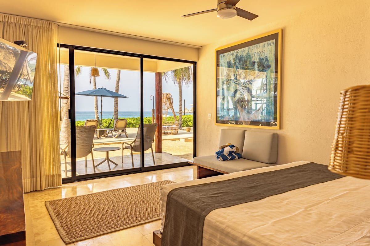 1 bedroom, in-room safe, desk, free WiFi