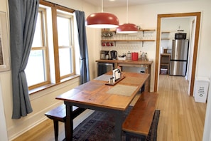 Dining room overlooking Hawksbill Creek